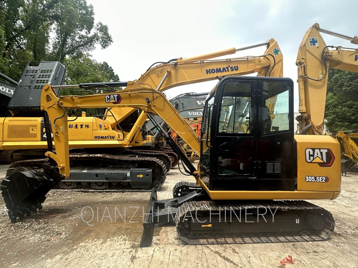 Caterpillar 305.5E2 used excavator